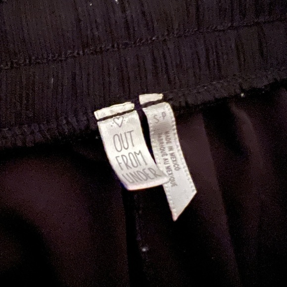 UO Out From Under Black Joggers - Picture 6 of 8